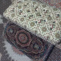 ۱فرش۸ عدد پشتی یک دست در حد نو۷۰۰شانه|پشتی|بزینه رود, |دیوار