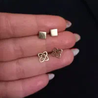 گوشواره طلا میخی