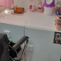تخت و کمد  میز تحریر
