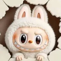 عروسک لبوبو