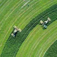 تامین سرمایه خرید تجهیزات و مواد اولیه تولیدی