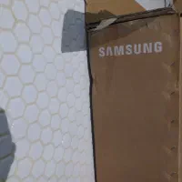 کارتن تلویزیون سامسونگ ۷۵انج|تلویزیون و پروژکتور|تهران, قلهک|دیوار