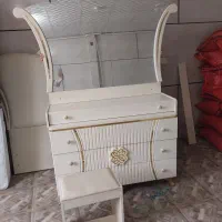 سرویس خواب|تخت و سرویس خواب|قروه, |دیوار