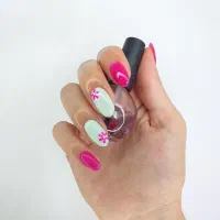 آموزش و کاشت ناخن|خدمات آرایشگری و زیبایی|سبزوار, پاسداران|دیوار