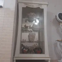 بوفه و پشتی