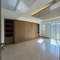 آپارتمان۲طرف نور۱۴۷متری خ سهروردی(کلید نخورده)|اجارهٔ آپارتمان|اصفهان, باغ زیار|دیوار