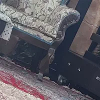 دو دست مبل راحتی پایه دار تمیز وسالم|مبلمان خانگی و میز عسلی|کرمان, |دیوار