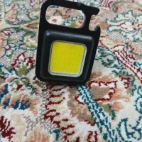 چراغ قوه شارژی آهن ربا دار
