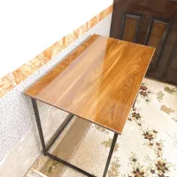 میز مطالعه و تحریر