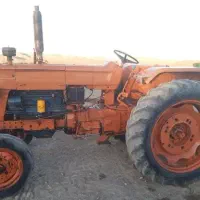 تراکتور رومانی با همه وسایل