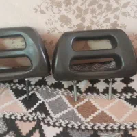 پشت سر صندلی