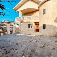 ۲۵۰ متر زمین ۲۳۰ متر بنا سند ششدانگ استخردار