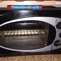 توستر تمیز و سالم