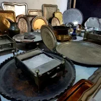 منقل و سماور و سینی و چاقو
