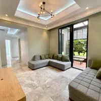 ۲۰۵ مدرن با حیاط اختصاصی_۲ پارکینگ