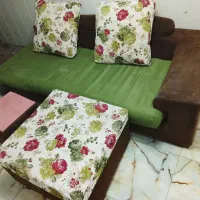 مبل دو نفره با جلو مبلی