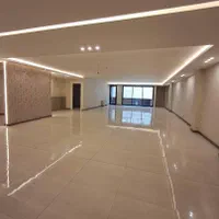 آپارتمان ۳۶۰ متری۴ خواب لاکچری صفر در باغ مشهد