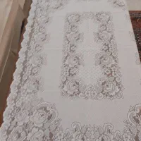 رومیزی سفید توری حاشیه دار اطلس پود قدیمی ومحکم|پرده، رانر، رومیزی|تهران, فاطمی|دیوار
