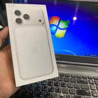 iPhone 16normal|موبایل|اراک, |دیوار