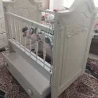 تخت کودک کنار مادر|تخت و سرویس خواب|تهران, سازمان برنامه شمالی|دیوار