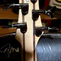 bass Ibanez sr305 تمیز و سالم|گیتار، بیس، امپلیفایر|اراک, |دیوار