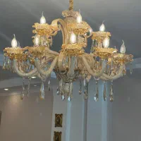 لوستر ۱۶ شعله شرابی با دیوارکوب کاملا سالم