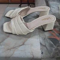 دمپایی مجلسی