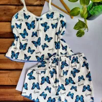 لباس زیر زنانه