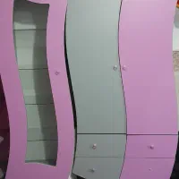 کمد صورتی بچگانه