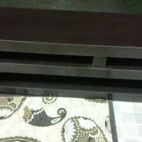 میز تلویزیون  ام دی ام کاملا سالم