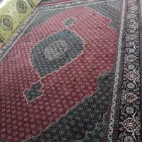 فروش ماهی در هم قرمز
