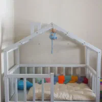 تخت نوزاد|تخت و صندلی بچه|کرمانشاه, |دیوار