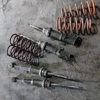 کمک فنر ریگلاژی پرایدی در حد|قطعات یدکی و لوازم جانبی|یزد, |دیوار