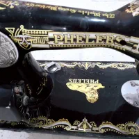 چرخ خیاطی|کلکسیون اشیاء عتیقه|فردیس, شهرک وحدت|دیوار