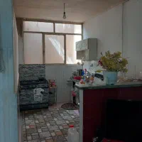 اجاره خانه طبقه اول راه مشترک ۱۰۰متری|اجارهٔ خانه و ویلا|قم, ولیعصر|دیوار