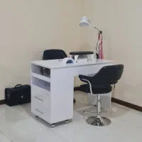 میز تمام MDF ناخُن و صندلی