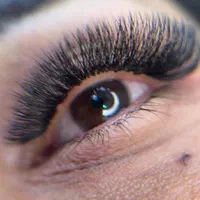 کاشت و آموزش اکستنشن مژه