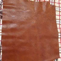 چرم گاوی طرح کروکودیل