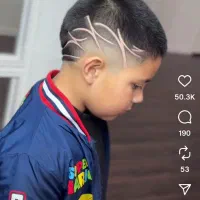 شاگرد ارایشگاه