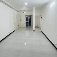 فروش همکف ۶۴ متری نوساز موتور رو