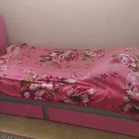 تخت یک نفره