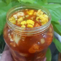 محصول خونگی ترشیجات وسبزیجات لواشک