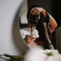 عکاس هستم.نیازمند کار