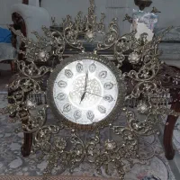ساعت دیواری