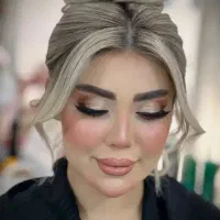 میکاپ ۶۰۰شنیون ۶۰۰ مش از یک میلیون ناخن ۵۰۰