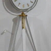 ساعت ایستاده درحدنو