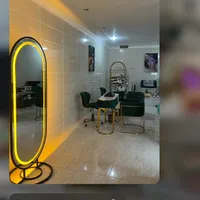 دوعدد میز ناخن با چهارصندلی و یک استندلاک ویک تخت|آرایشگاه و سالن‌های زیبایی|یزد, |دیوار