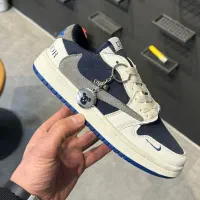 کتونی ایر جردن1 .ترویس