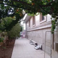 منزل مسکونی با موقعیت تجاری