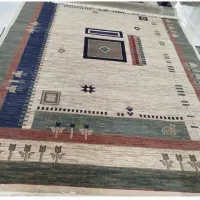 گلیم فرش پرز دار در حد نو